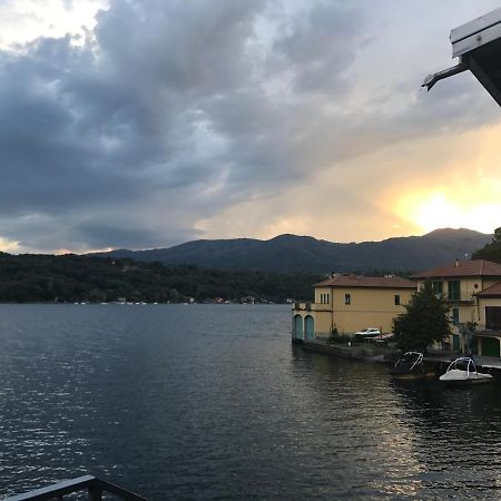 B&B Notte Sul Lago Gozzano Exterior foto